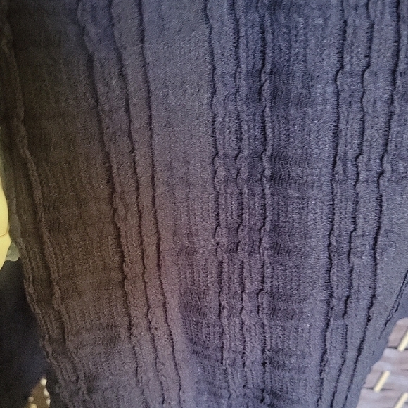 Max Studio Dark Textured Knit Top - Picture 4 of 7